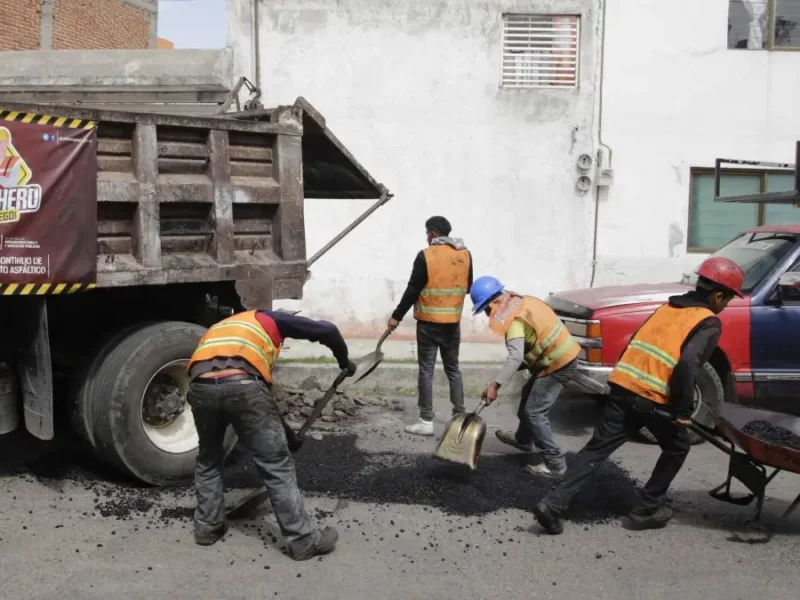 Bacheo en Puebla.
