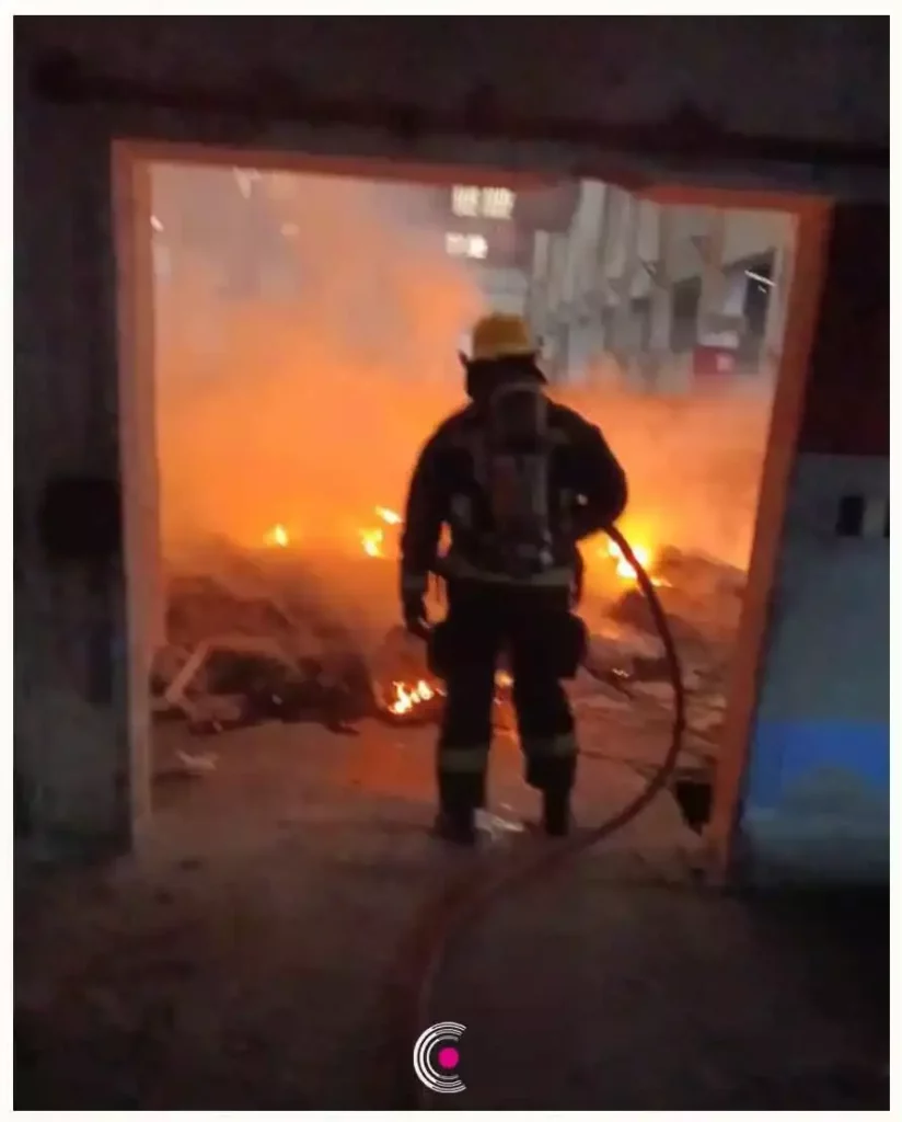 Incendio en la colonia El Cristo.