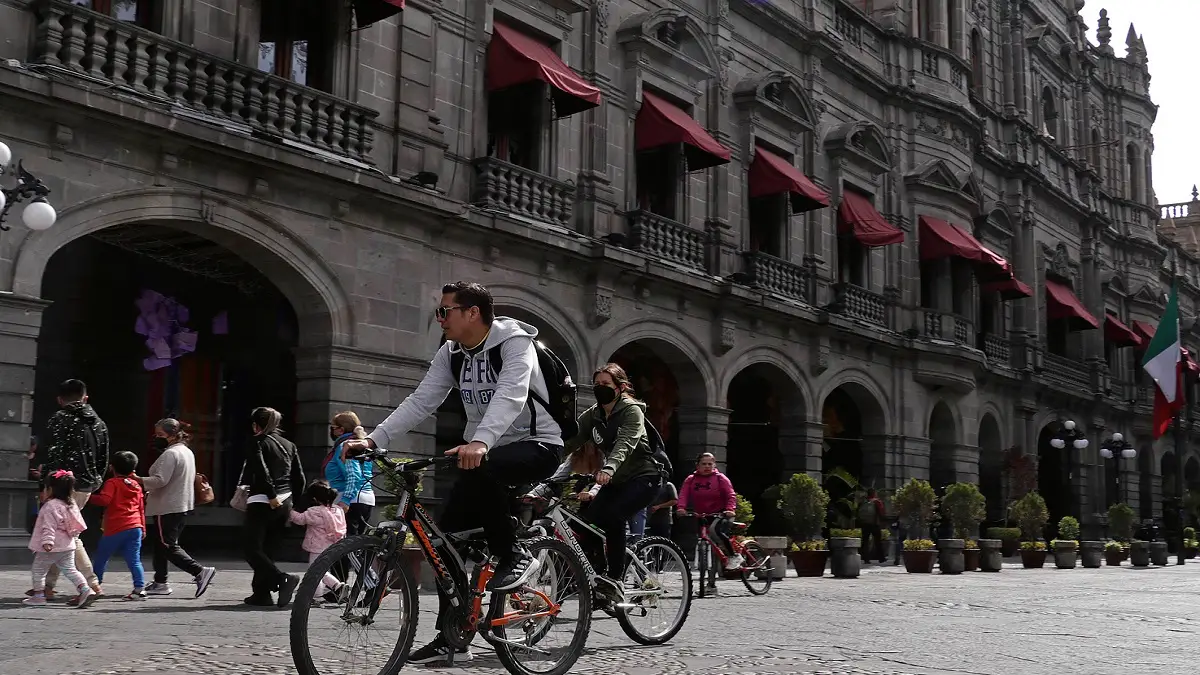 Lanza licitación para operar el Gran Paseo de Puebla