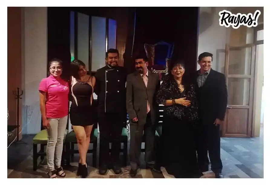 No te pierdas la obra "Cena con el Arzobispo"