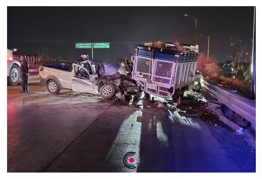 Los incidentes viales ocurrieron durante la noche del viernes y madrugada de este sábado.