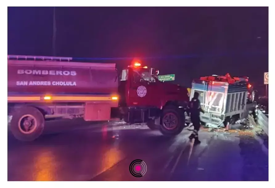 Las camionetas resultaron dañadas pero no hubo personas lesionadas.