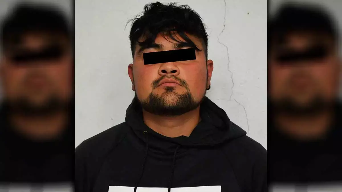 Detenido por sustancias prohibidas.