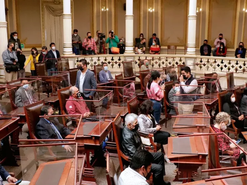 Sancionarán a secretarios que se nieguen a comparecer ante Congreso de Puebla