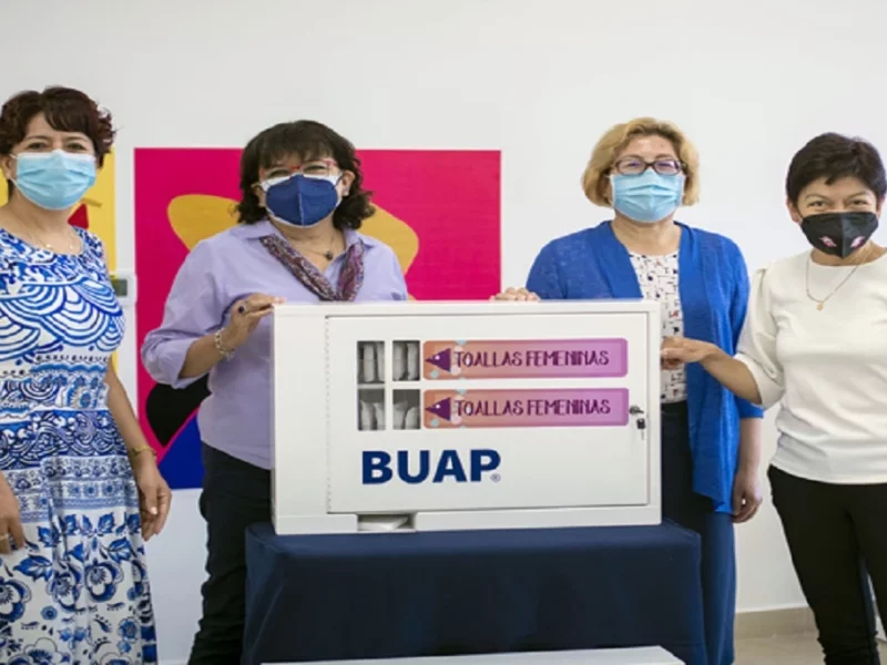 Rectora BUAP da inicio al programa salud integral mujeres.