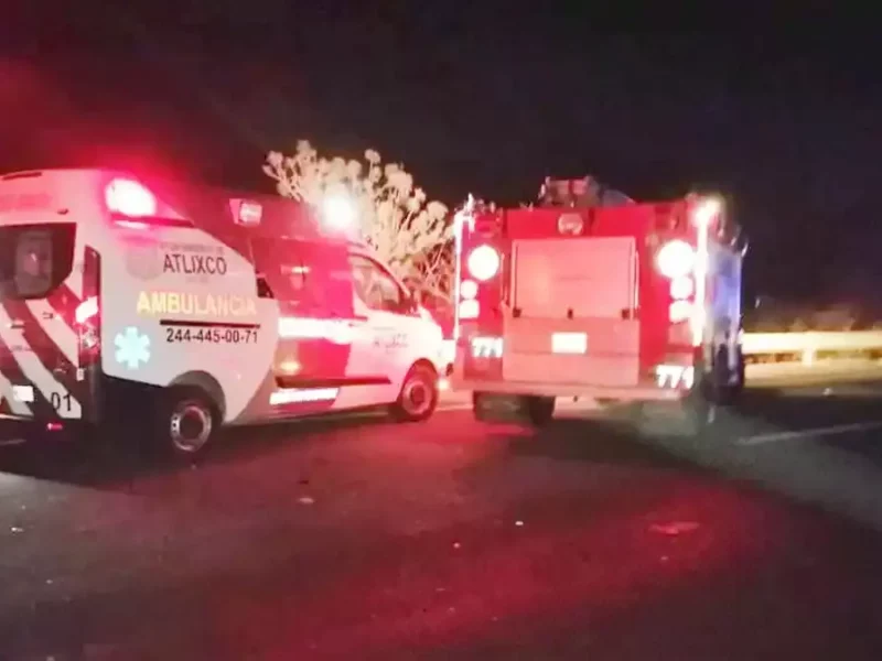 Muere automovilista en la autopista Siglo XXI.