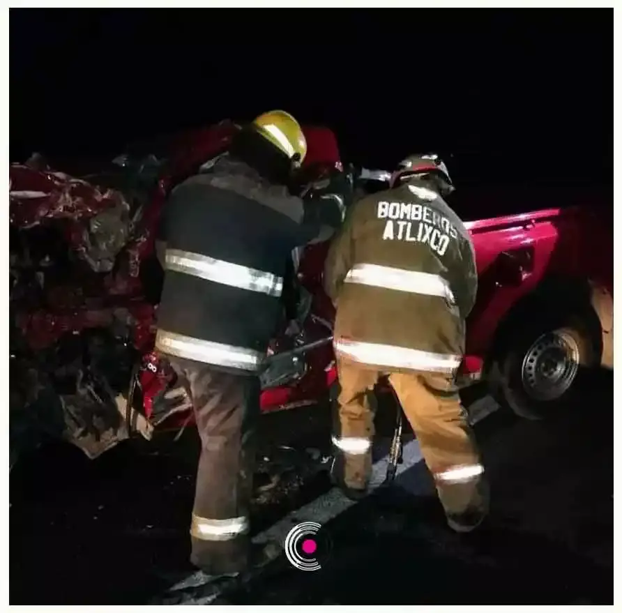 El accidente vial ocurrió sobre la autopista Siglo XXI, a la altura del kilómetro 22.