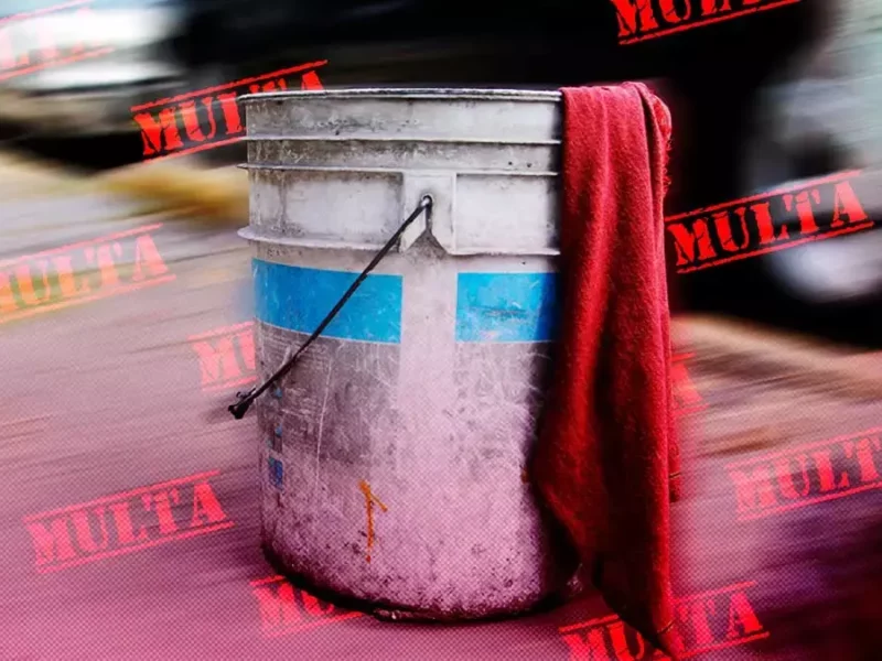 Estas son las multas por apartar lugares en la vía pública