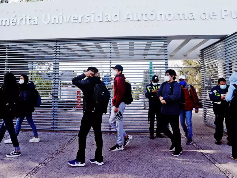 En agosto las clases presenciales serán al 100% en la BUAP