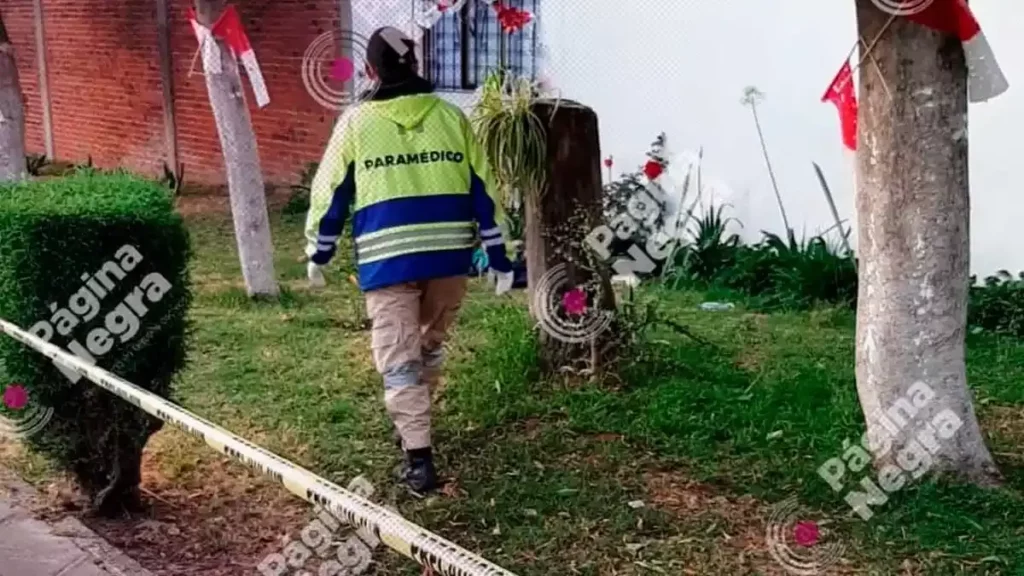 Encuentran el cadáver de un hombre en una iglesia.