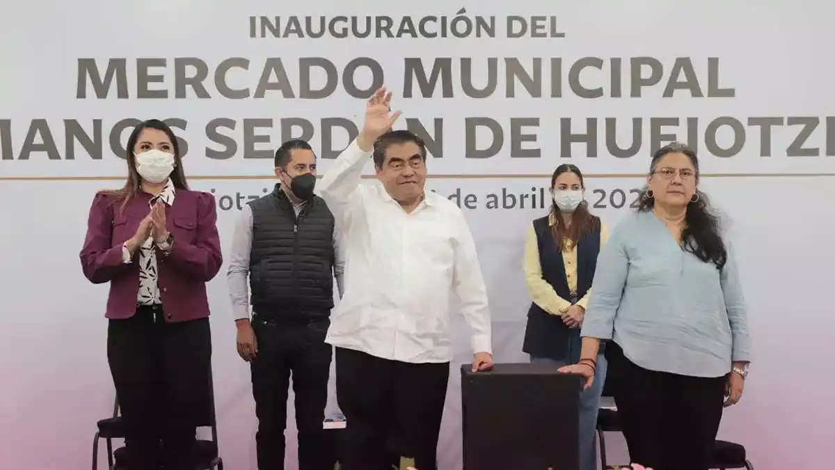 Miguel Barbosa, gobernador de Puebla.