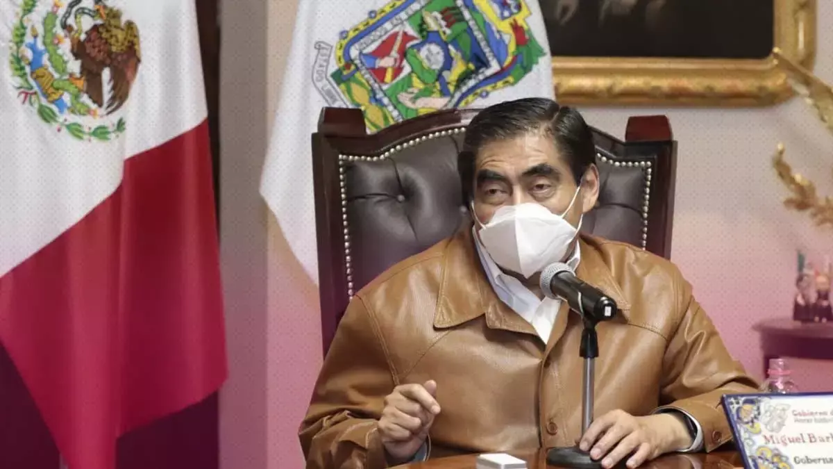 Miguel Barbosa, gobernador de Puebla.