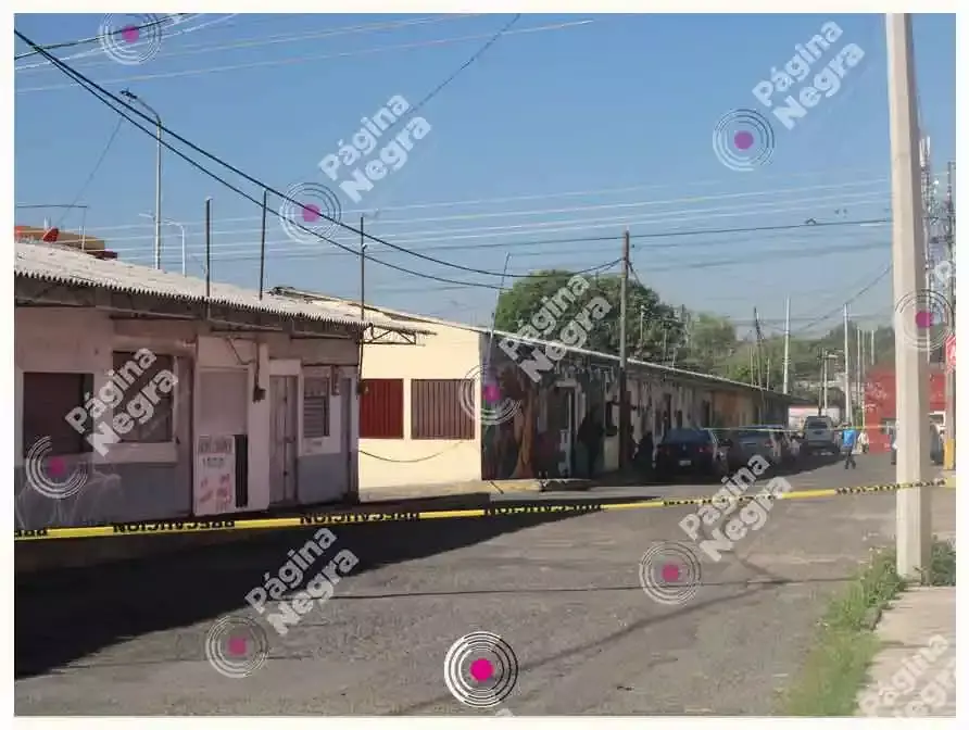 Paramédicos confirmaron la muerte de la mujer indigente.