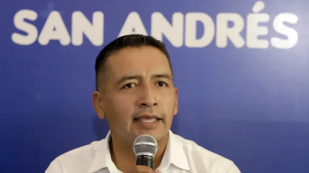 Edmundo Tlatehui, edil de San Andrés Cholula.