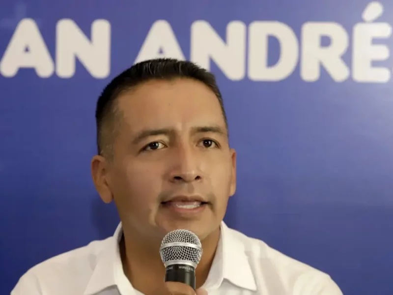 Edmundo Tlatehui, edil de San Andrés Cholula.