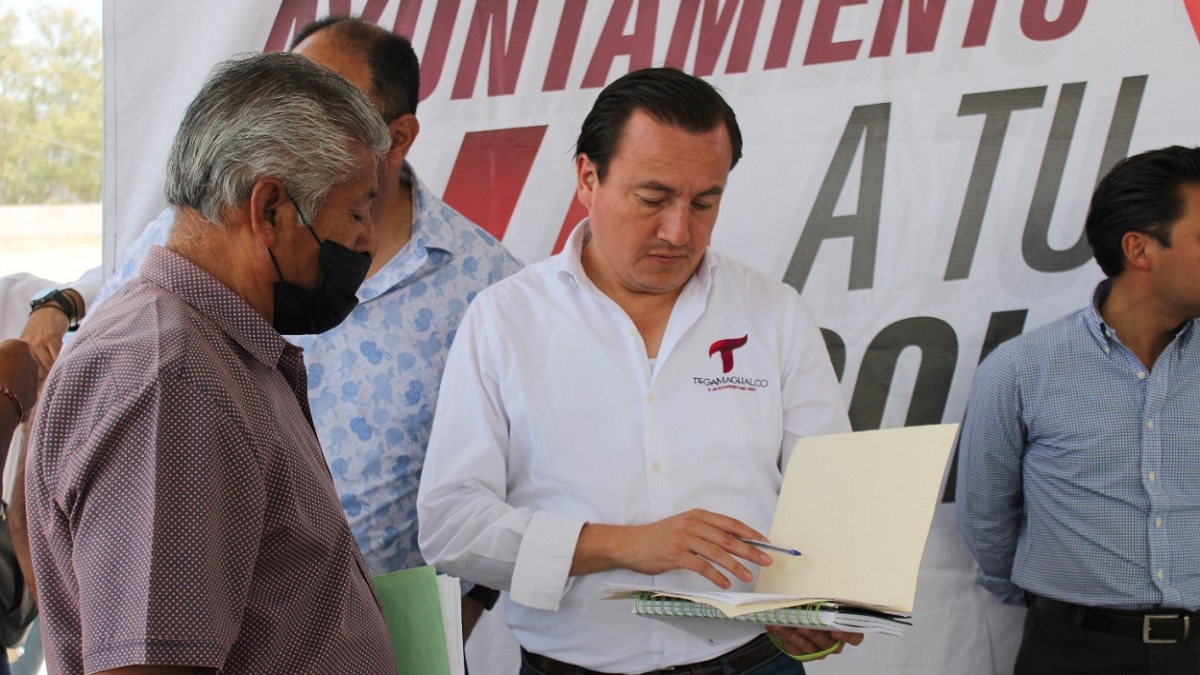 Ignacio Mier inicia obras en Tecamachalco