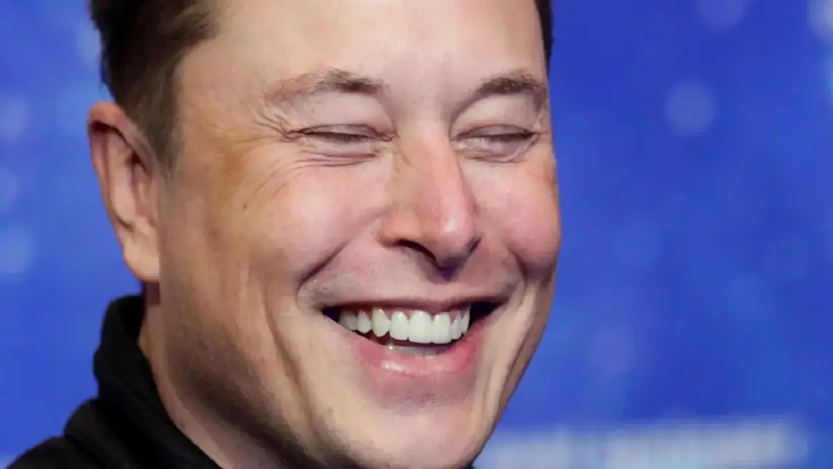 Elon Musk es dueño de 9.2 % de las acciones de Twitter