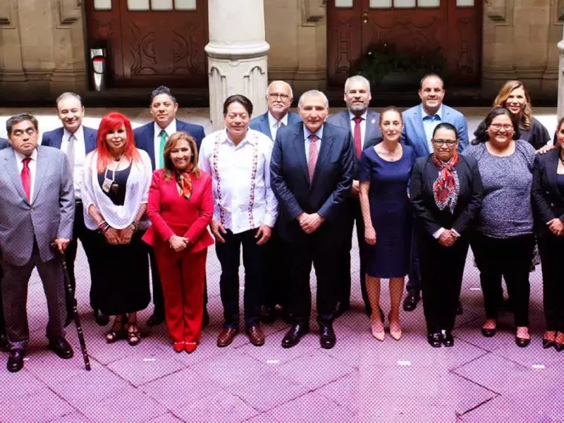 Barbosa se reúne con López Obrador para discutir temas de vacunación.