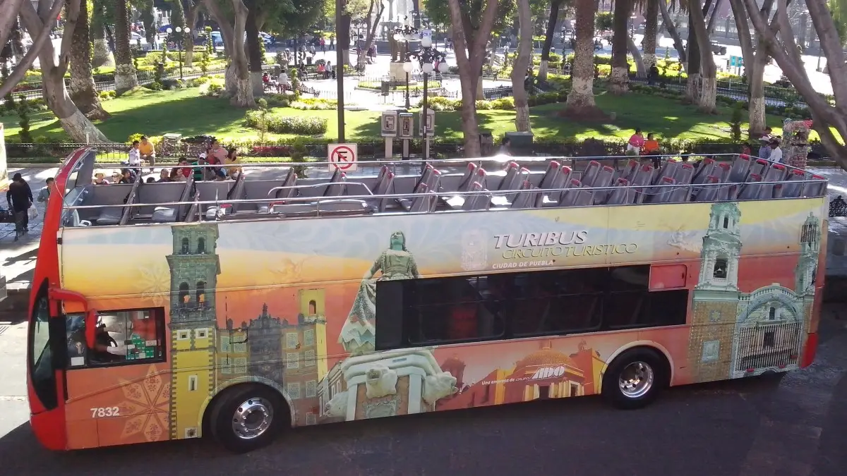 Transporte turístico en Puebla.