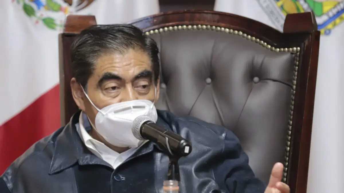 Miguel Barbosa, gobernador de Puebla.