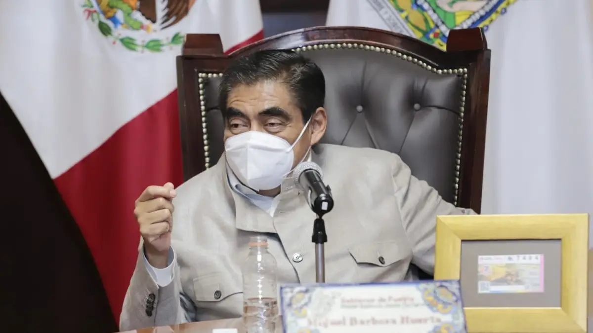 Miguel Barbosa, gobernador de Puebla.