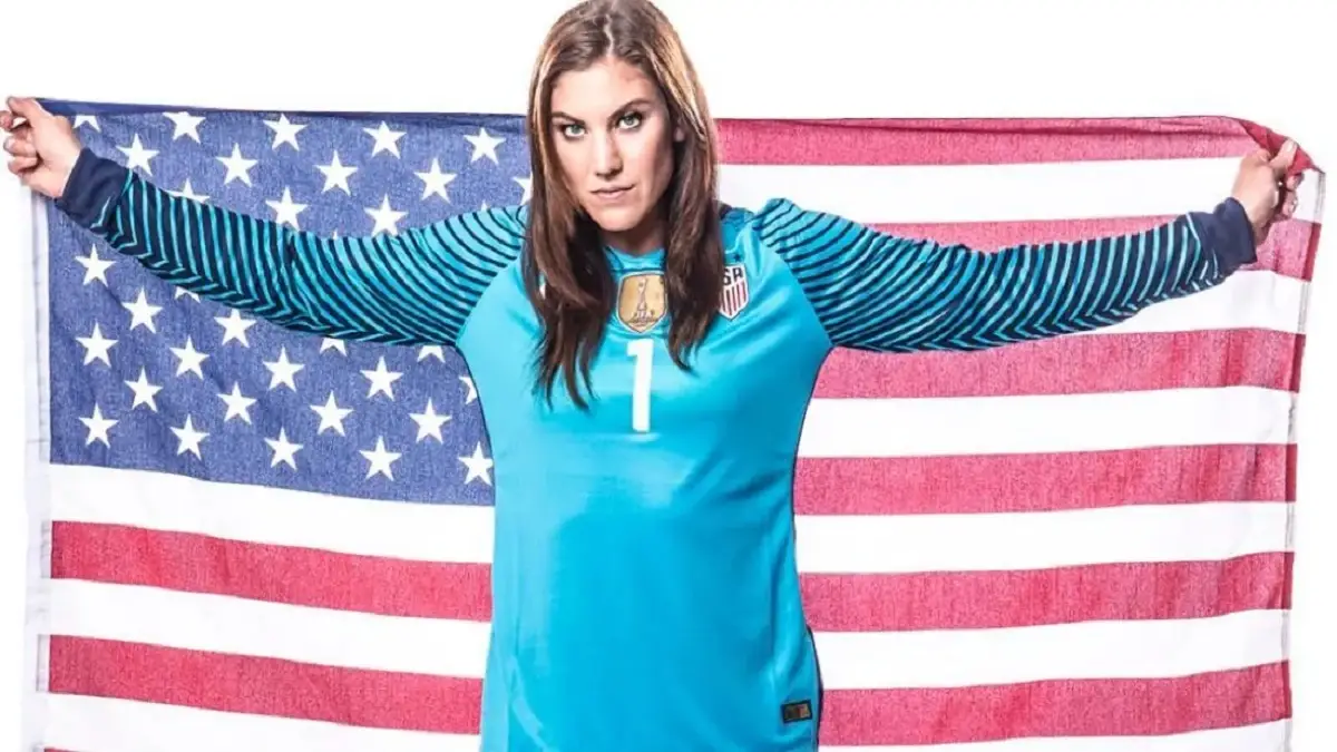 Exportera de la Selección Femenina de EU, es arrestada