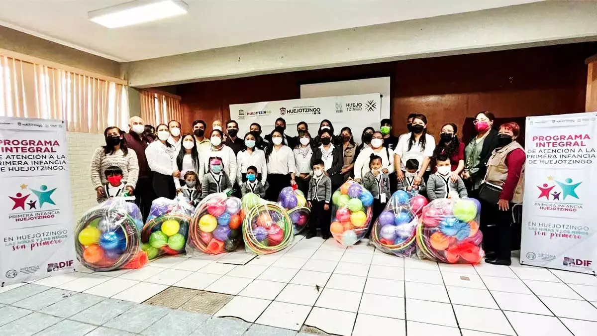 Presentan Programa Integral de Atención a la Primera Infancia.