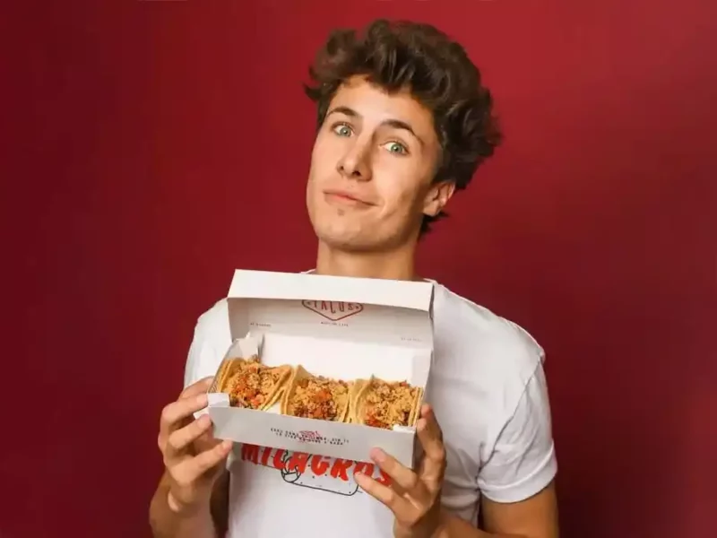 Juanpa Zurita, youtuber mexicano.