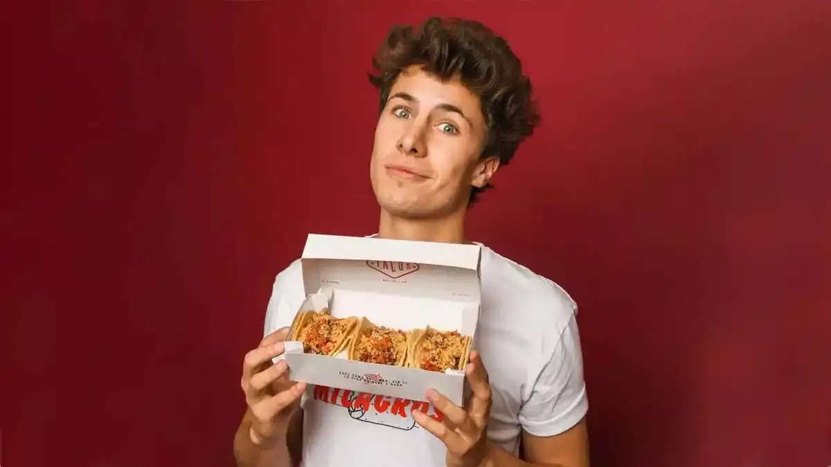Juanpa Zurita, youtuber mexicano.