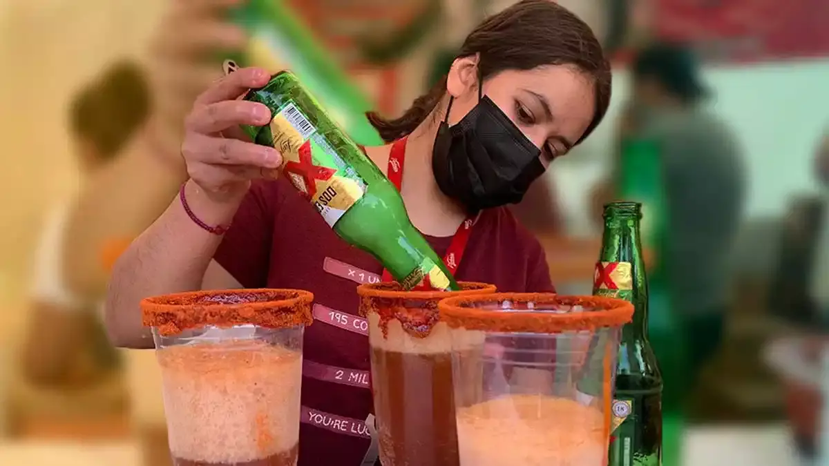 Litros de cerveza y mucho perreo; así se vivió la Feria Nacional de la Michelada