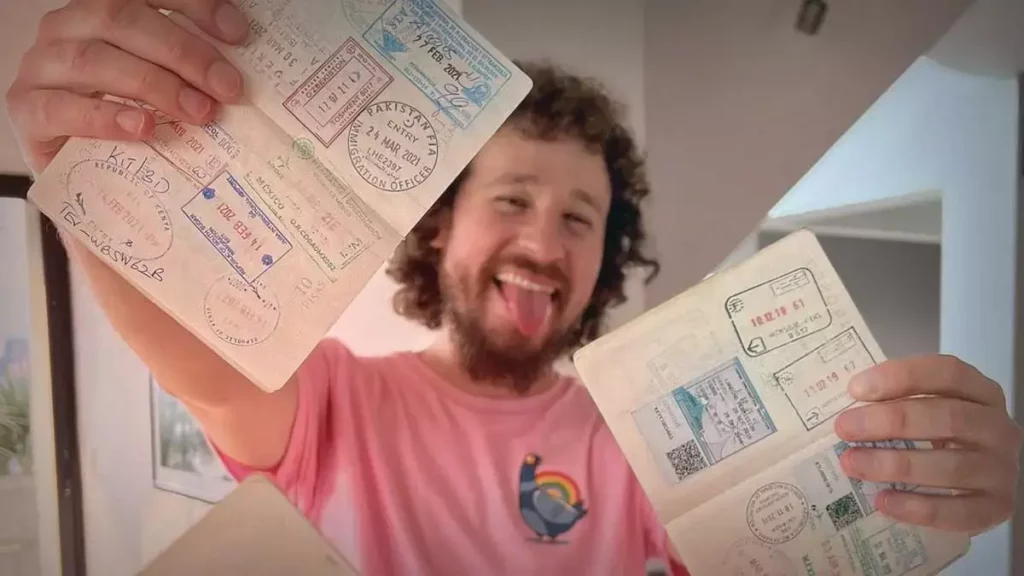 Luisito Comunica, youtuber mexicano.