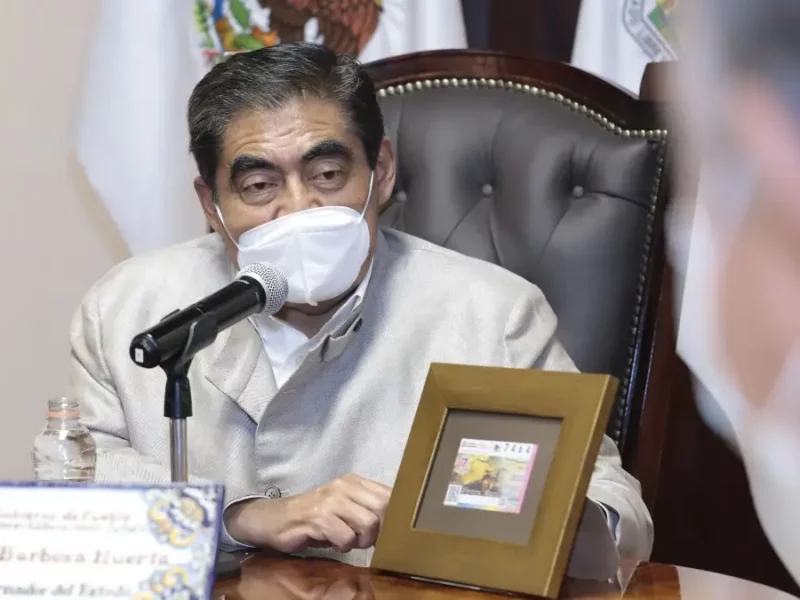 Miguel Barbosa, gobernador de Puebla.