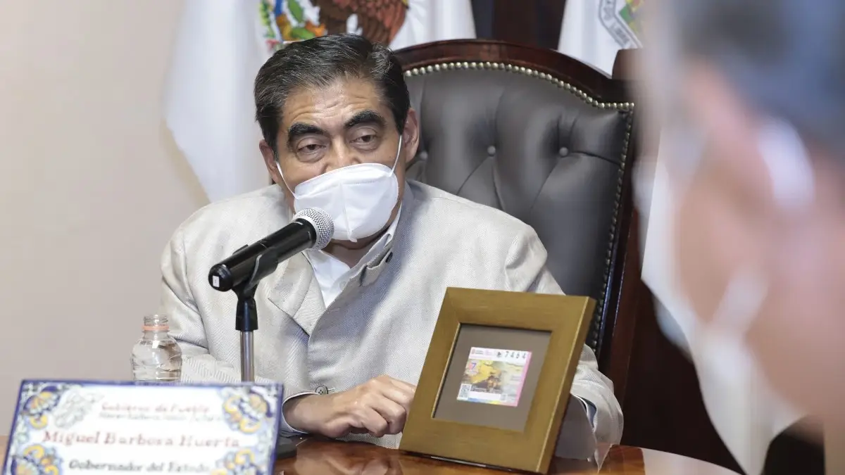 Miguel Barbosa, gobernador de Puebla.