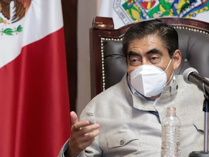 Miguel Barbosa, gobernador de Puebla.