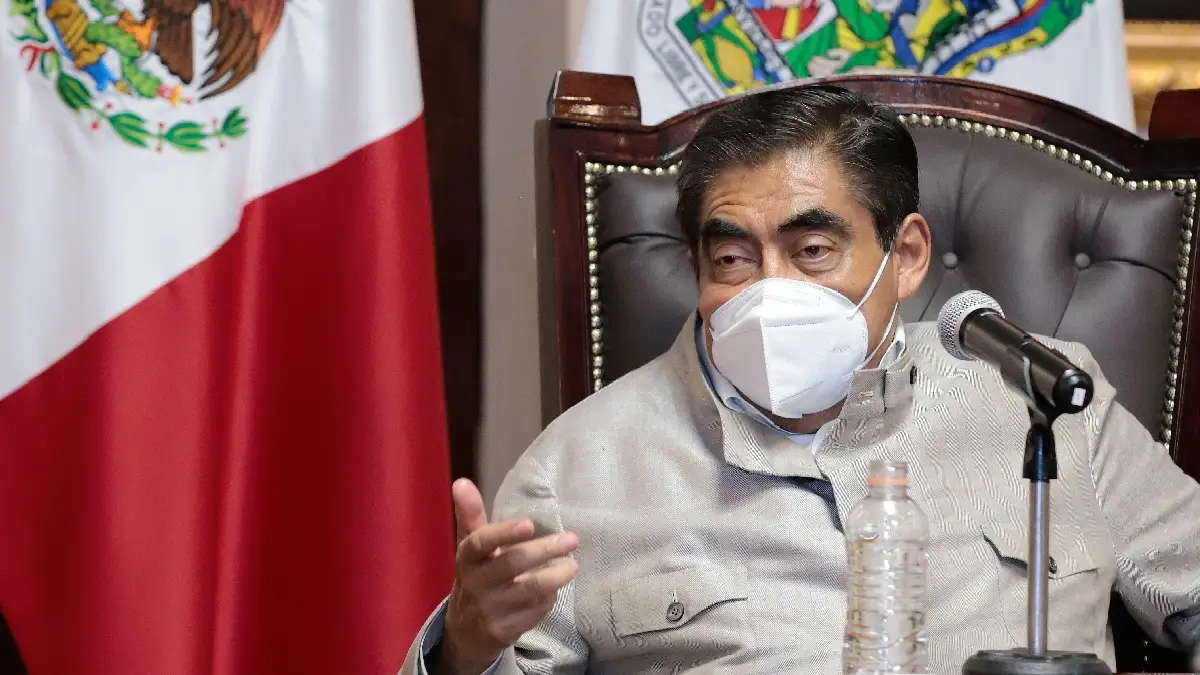 Miguel Barbosa, gobernador de Puebla.