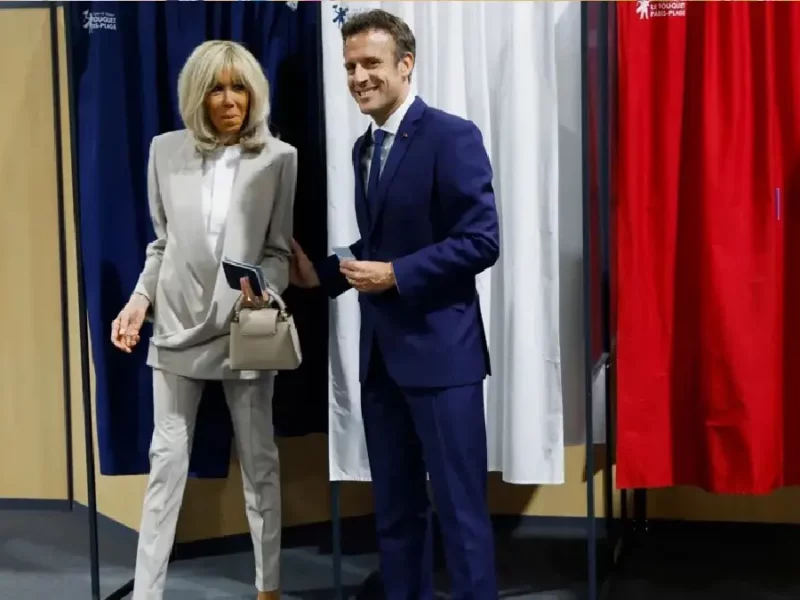 Macron es reelegido y vence a la ultraderechista Marine Le Pen