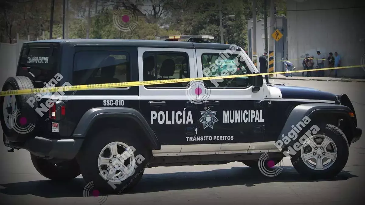 Tractocamión atropella a un hombre en el Parque Industrial 2000.