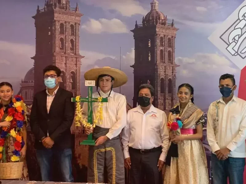Invitan a la 215 edición de la Fiesta de la Santa Cruz en Huaquechula.