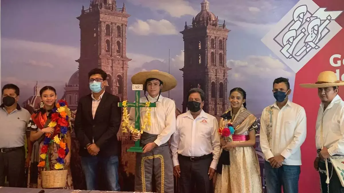 Invitan a la 215 edición de la Fiesta de la Santa Cruz en Huaquechula.