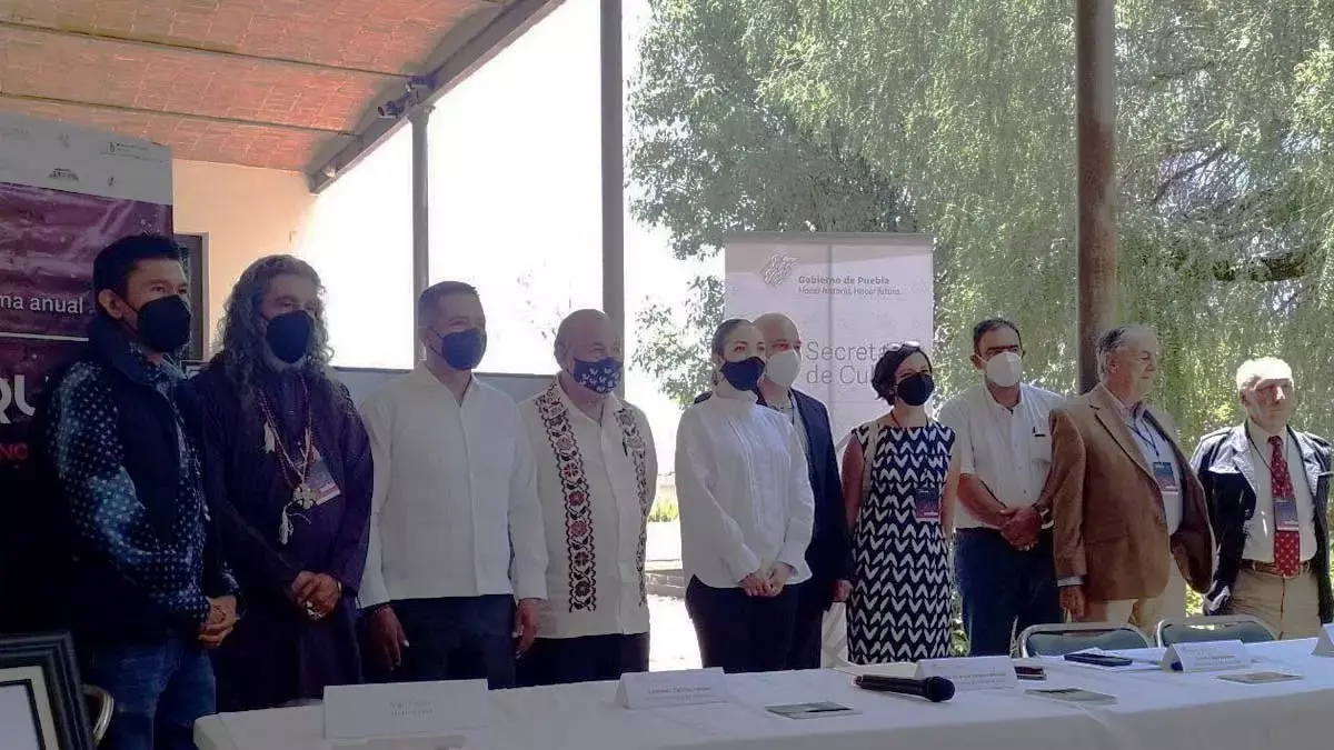 Presentan "La Arque-astronomía de Puebla”