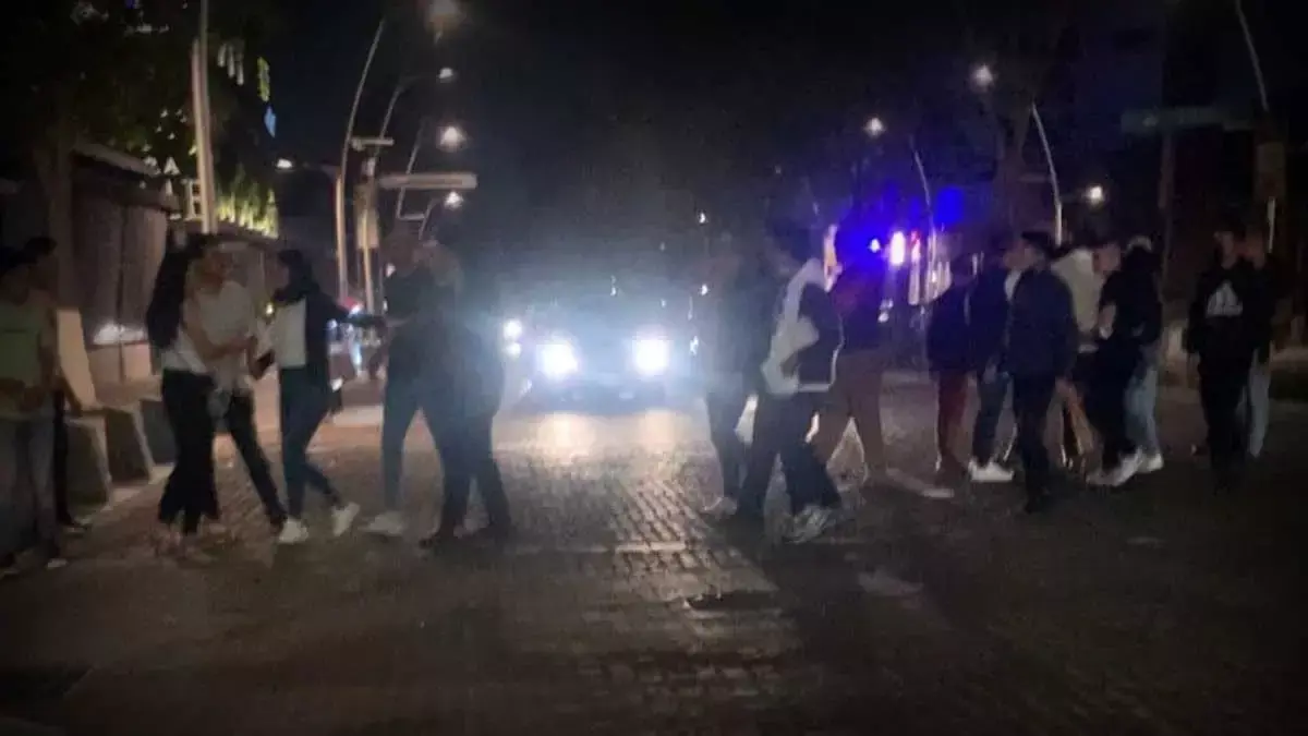 Seguridad de Beirut golpeó a jóvenes en Puebla.