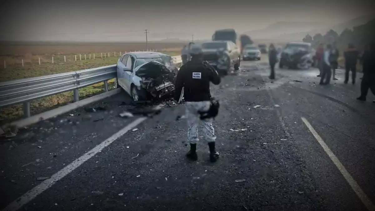 Choque frontal causó muerte de una persona en la autopista Amozoc-Perote.