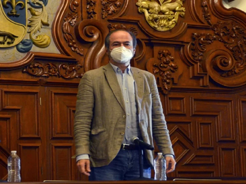 Presenta su más reciente libro Juan Villoro en la Fenali 2022.