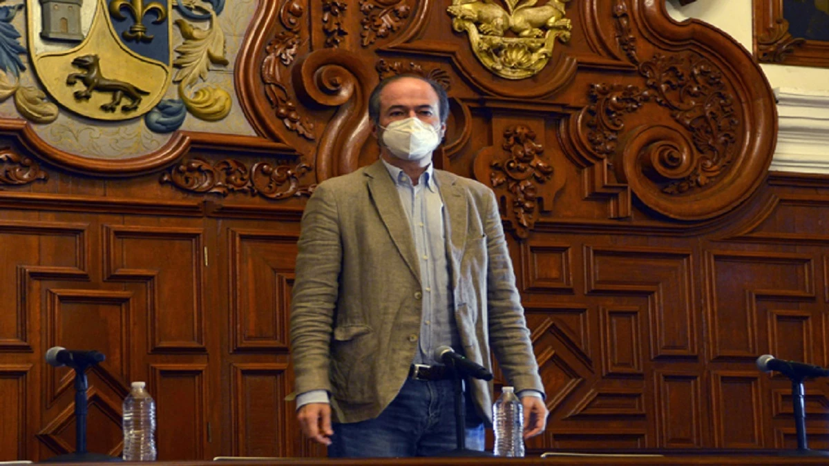 Presenta su más reciente libro Juan Villoro en la Fenali 2022.