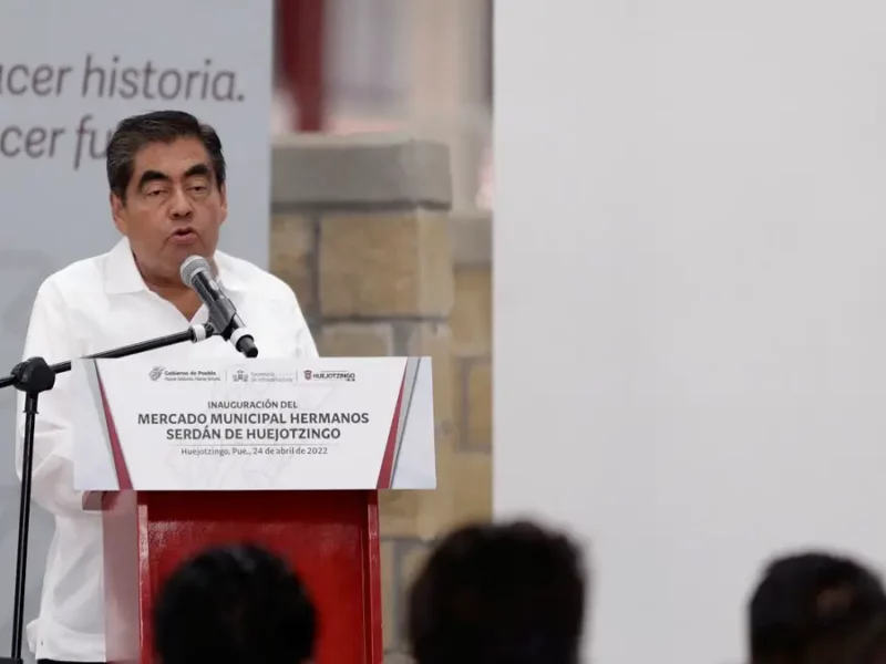Barbosa repartirá 375 mdp entre 75 municipios de Puebla