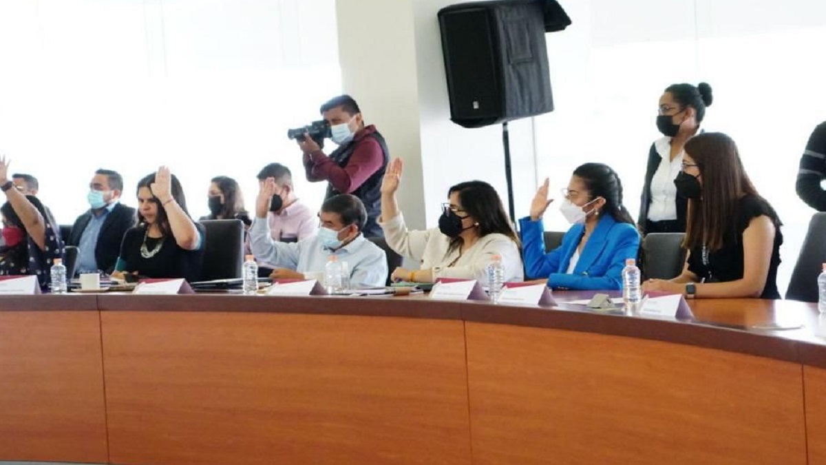 En este sentido, la edil firmó un convenio de colaboración con la Comisión Estatal de Agua y Saneamiento del Estado de Puebla (CEASPUE) y la Comisión Nacional del Agua (CONAGUA) para construir 40 sistemas de saneamiento a base de biodigestores en la comunidad de Tulancinguillo, mediante la suma de recursos municipales, estatales y federales que mejoren la calidad de vida de los habitantes al contar con esta ecotecnología.