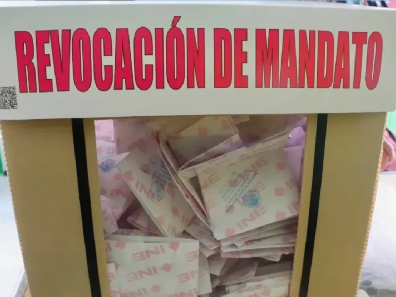Participó en la consulta de revocación de mandato
