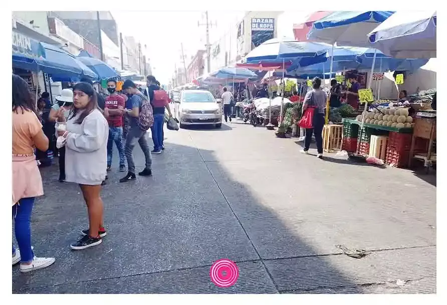 Ambulantes secuestran otra vez las calles del Centro 