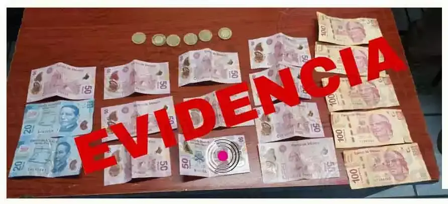 Detenido por robar un Oxxo.