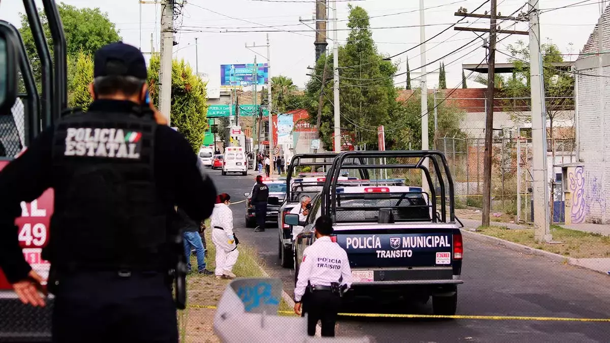 Militar mató a asaltante en la Recta a Cholula